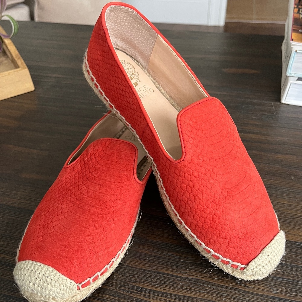 Size 7M Vince Camuto Espadrilles